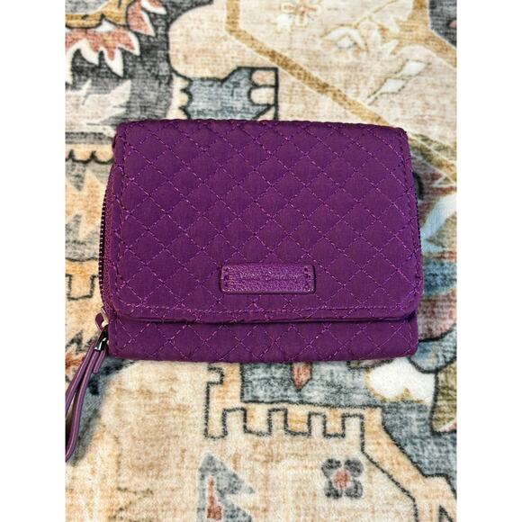 Vera Bradley RFID Riley Compact Mini Wallet Gloxinia Purple Trifold Wristlet - Picture 2 of 9